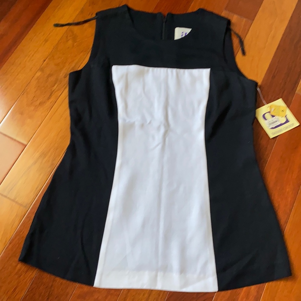 Bahari Group Colorblock Sleeveless Top